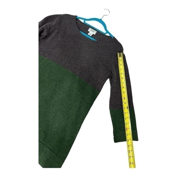 NEIMAN MARCUS
Cashmere Colorblock Pattern Sweater size L - Picture 8 of 11